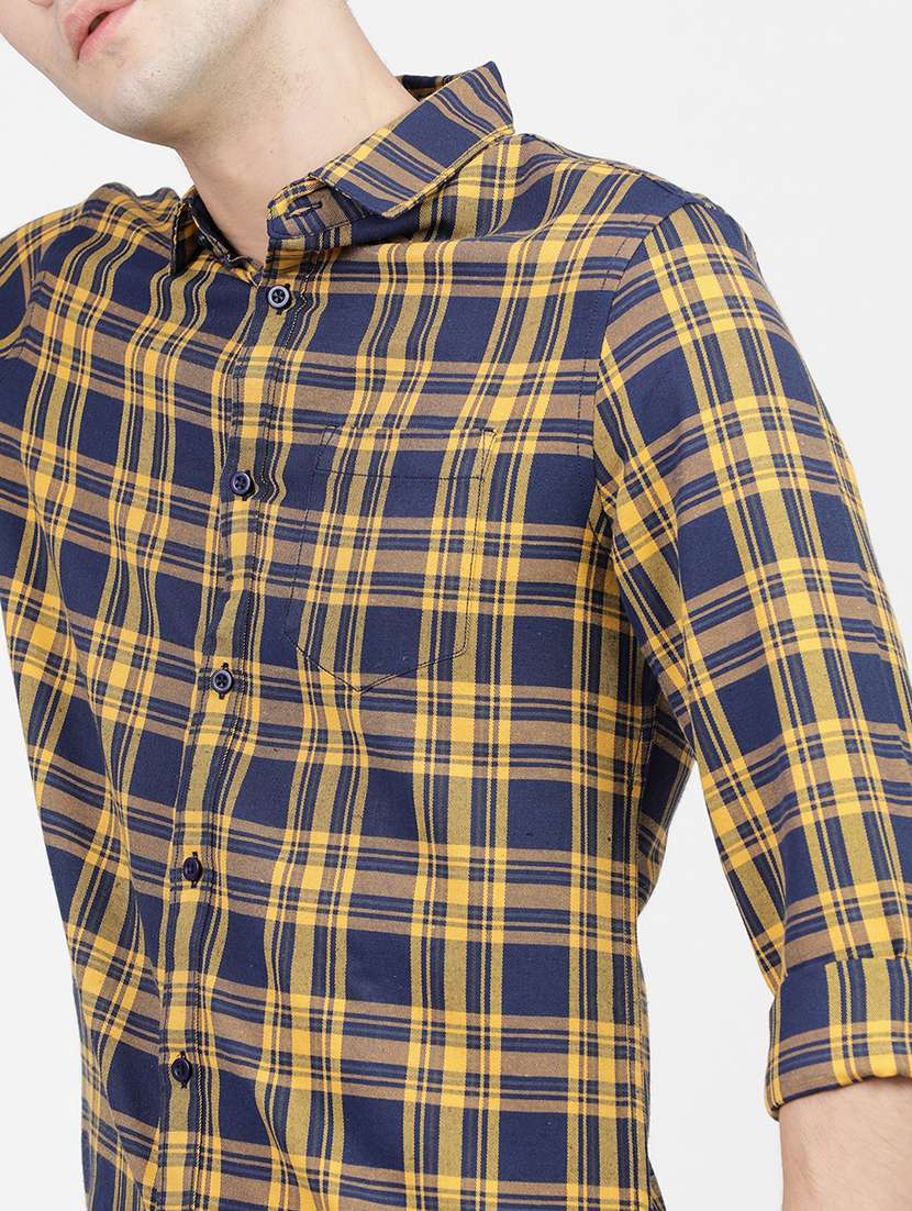 men long sleeved checkered casual shirt - 21487942 -  Standard Image - 5
