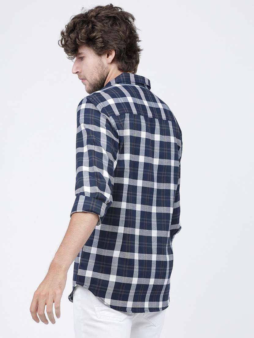 men long sleeved checkered casual shirt - 21487944 -  Standard Image - 3