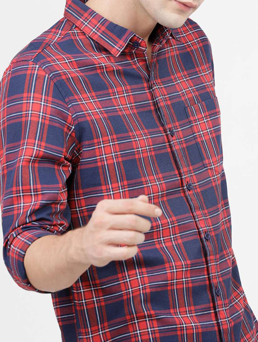 men long sleeved checkered casual shirt - 21487946 -  Standard Image - 5