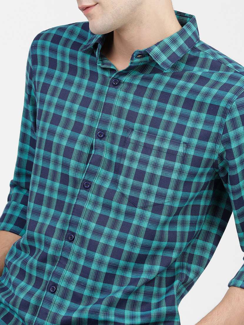 men long sleeved checkered casual shirt - 21487948 - Standard Image - 5