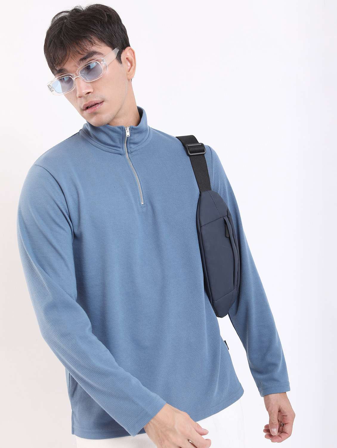 men long sleeved solid t-shirt - 21488006 -  Zoom Image - 0