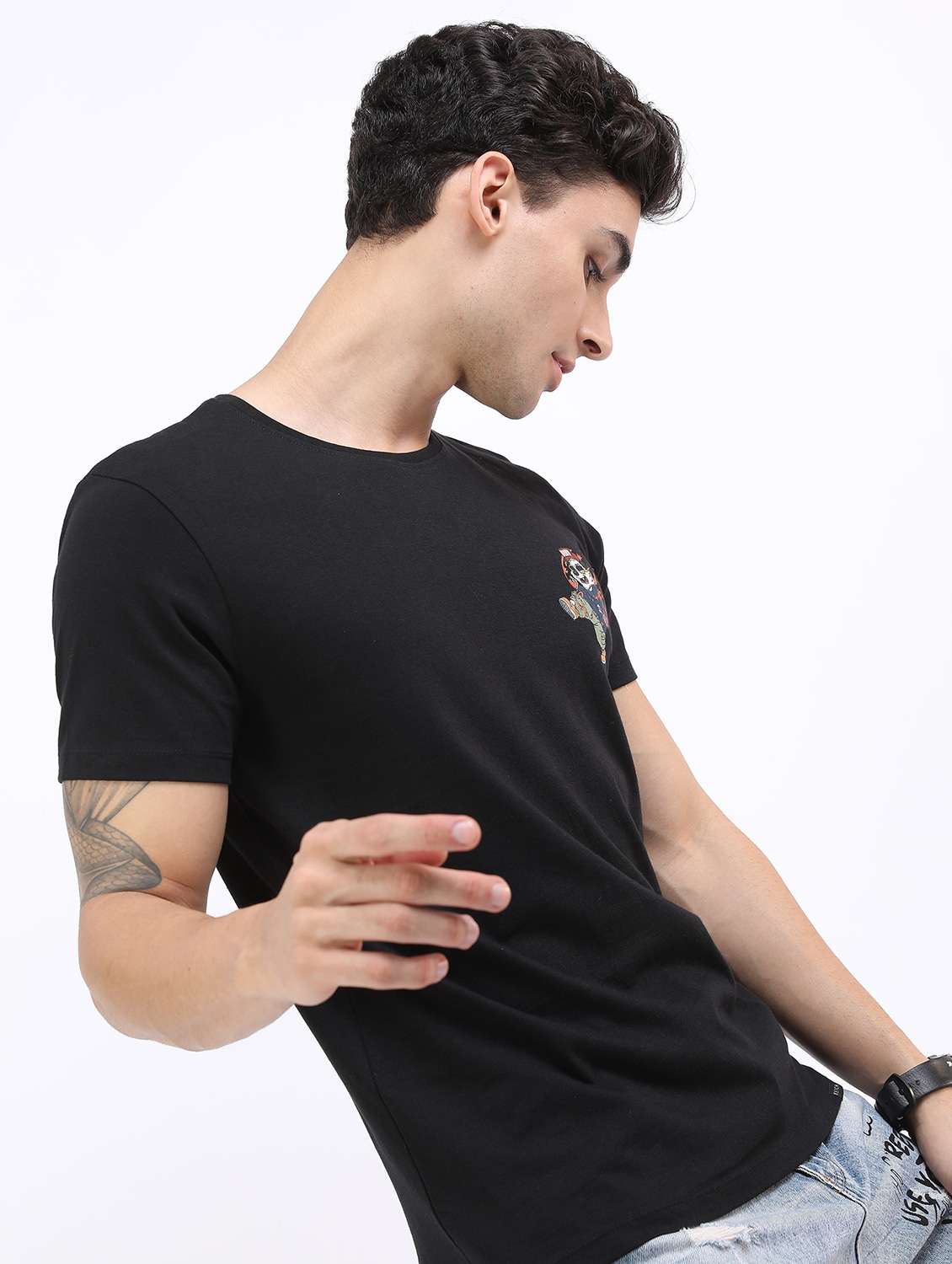 men short sleeved back printed t-shirt - 21488022 -  Standard Image - 3