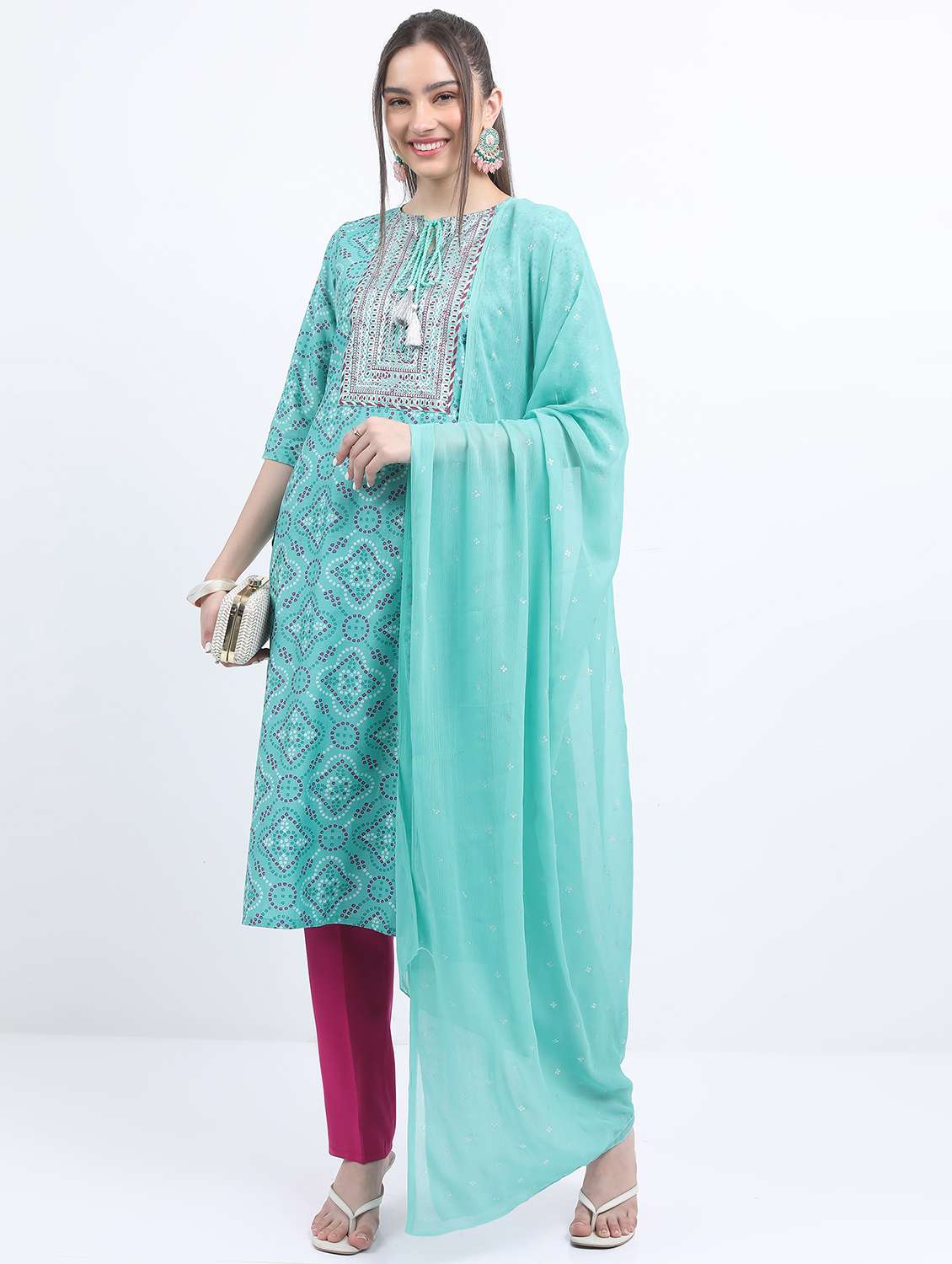 women printed kurta pant set with dupatta