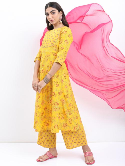 women floral printed kurta palazzo set with dupatta - 21488215 -  Standard Image - 0