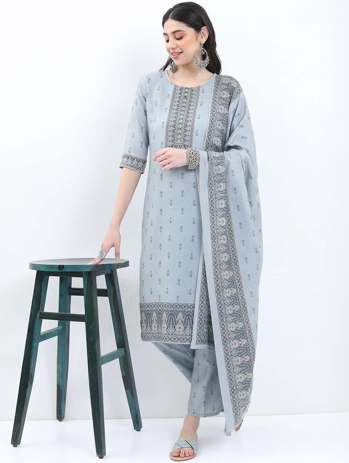 women grey kurta pant set with dupatta - 21488228 - Zoom Image - 0
