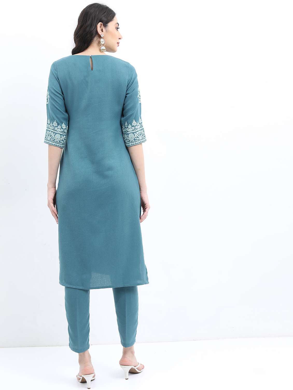 women light blue kurta pant set - 21488237 -  Standard Image - 3