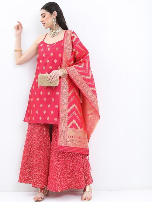 women red kurta sharara set with dupatta - 21488261 - Standard Image - 0