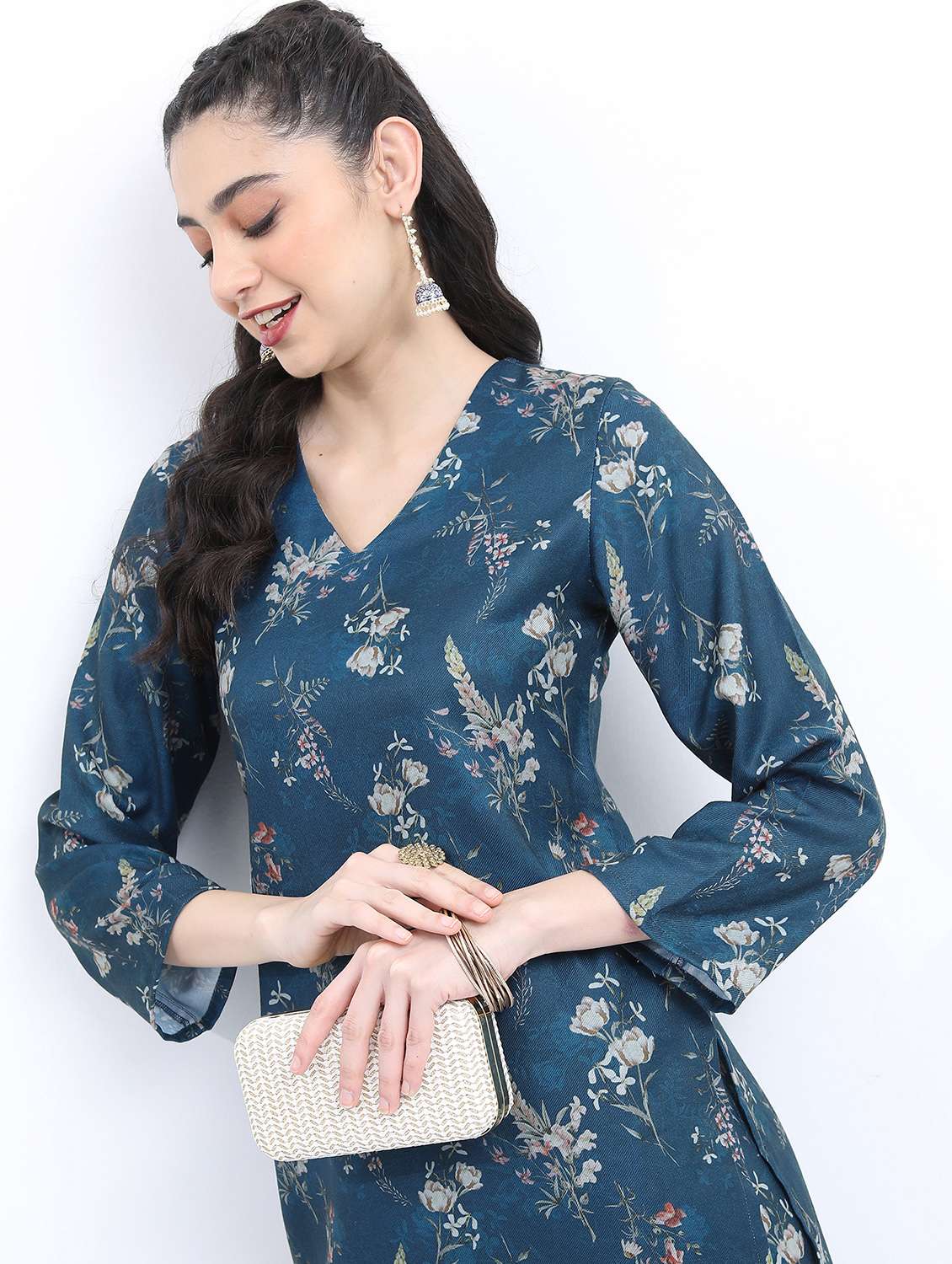 women teal floral printed kurta pant set - 21488265 - Standard Image - 3