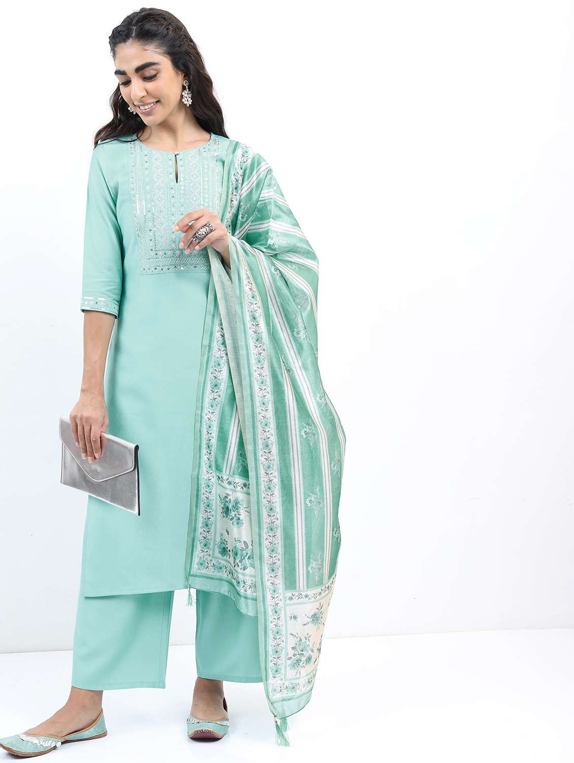 women sea green kurta palazzos set with dupatta  - 21488312 -  Zoom Image - 0