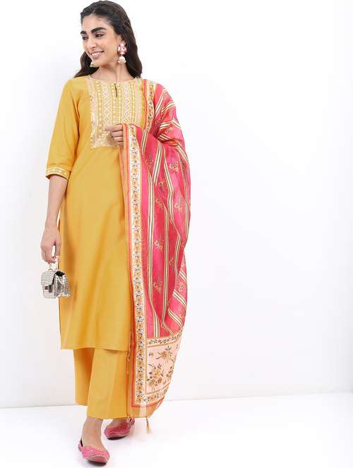 women yellow kurta pant set with dupatta - 21488315 - Standard Image - 0