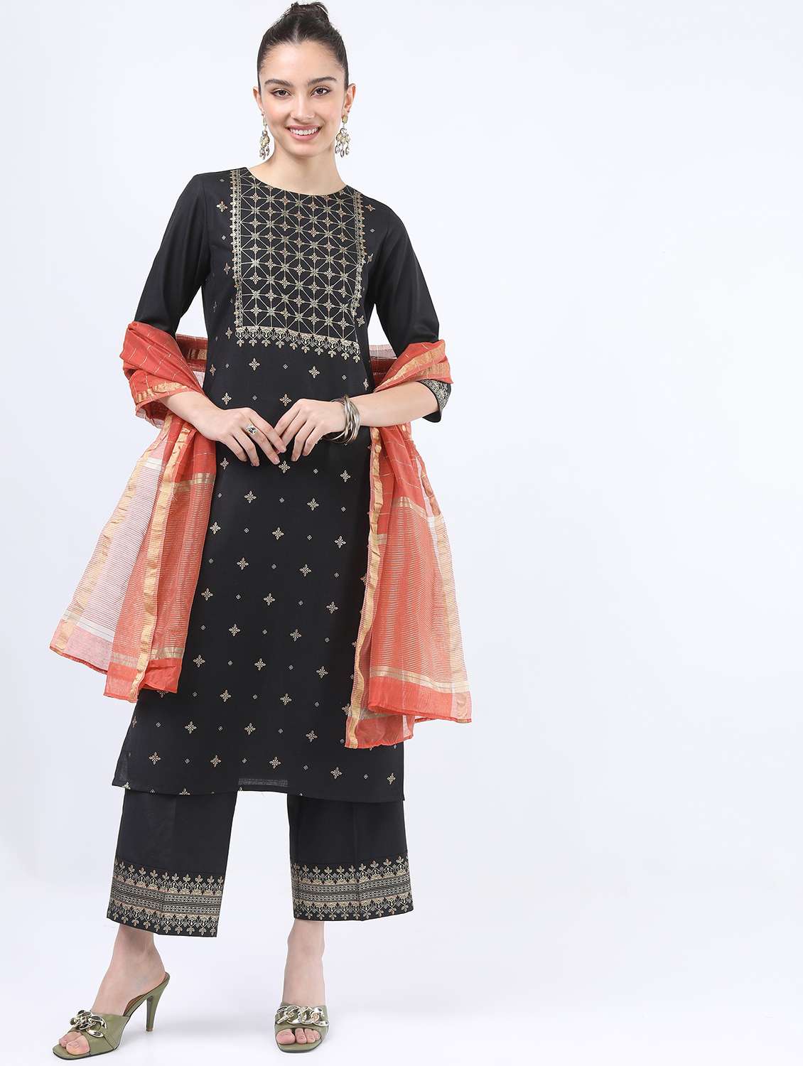 women black kurta pant set with dupatta