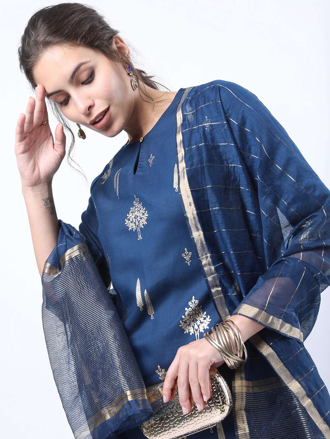 navy blue self-designed kurta pant set - 21488346 -  Standard Image - 3