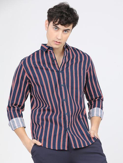 men striped casual shirt - 21488504 -  Standard Image - 0