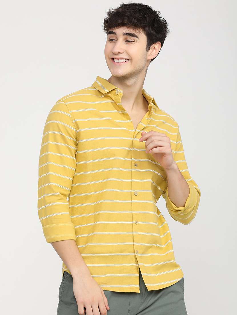 men striped casual shirt