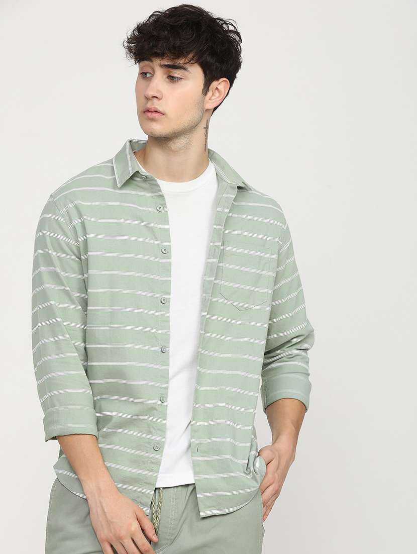 men striped casual shirt