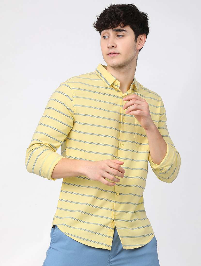 men striped casual shirt