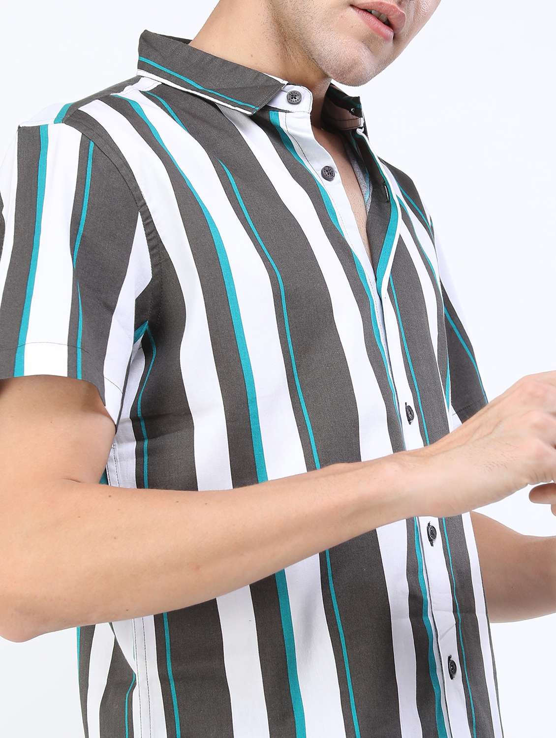 men striped casual shirt - 21488556 -  Standard Image - 5