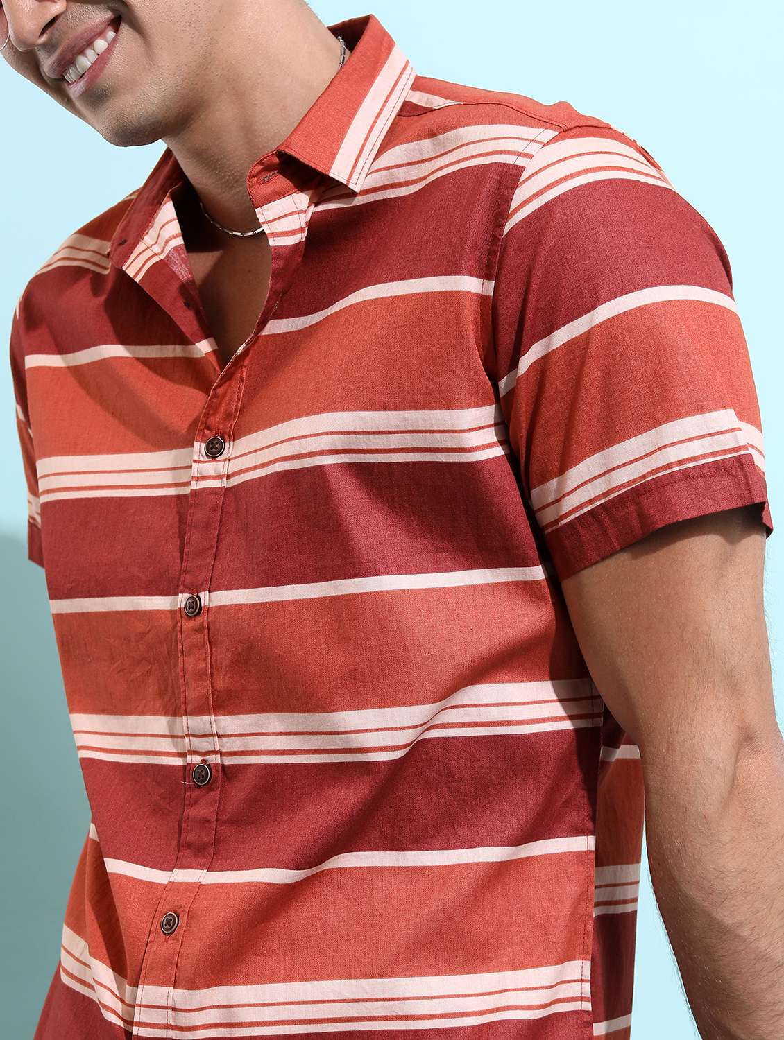 men striped casual shirt - 21488568 -  Standard Image - 5