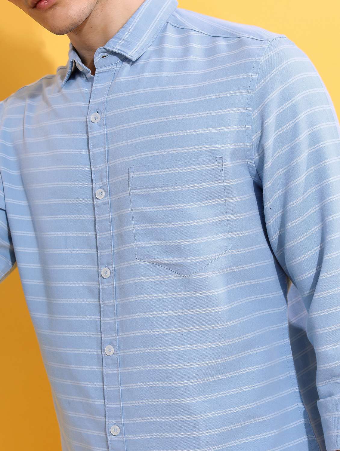 men striped casual shirt - 21488571 -  Standard Image - 3