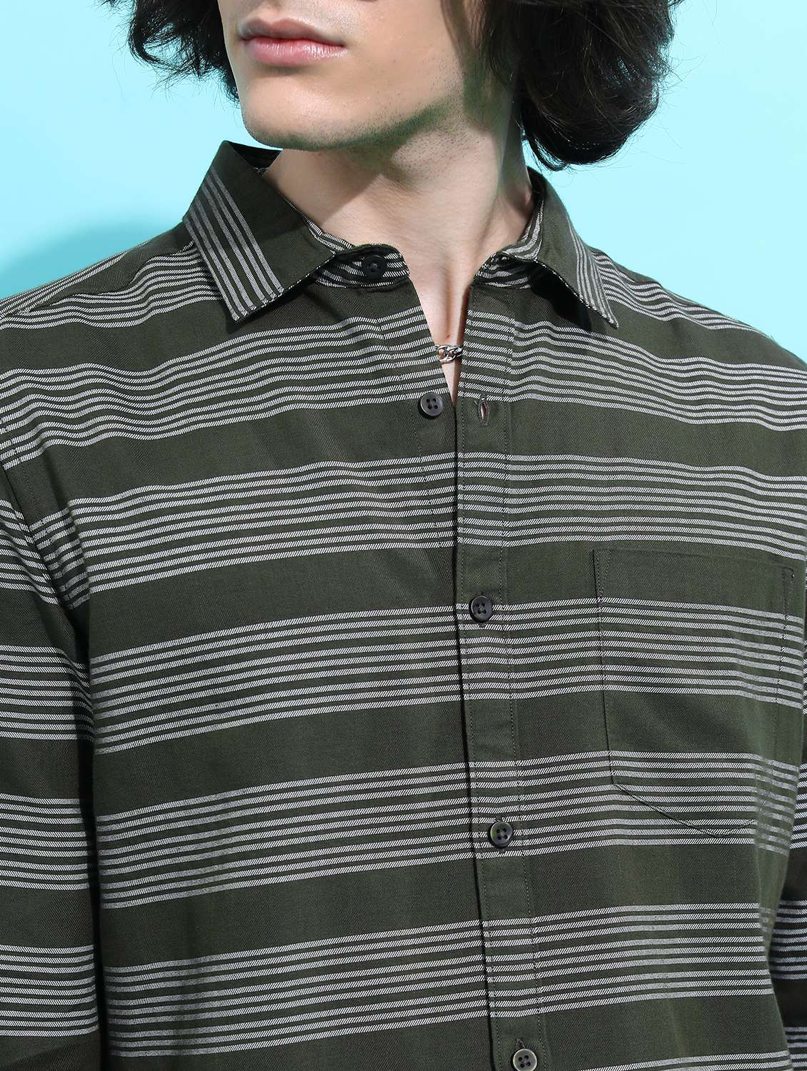 men striped casual shirt - 21488583 -  Standard Image - 3