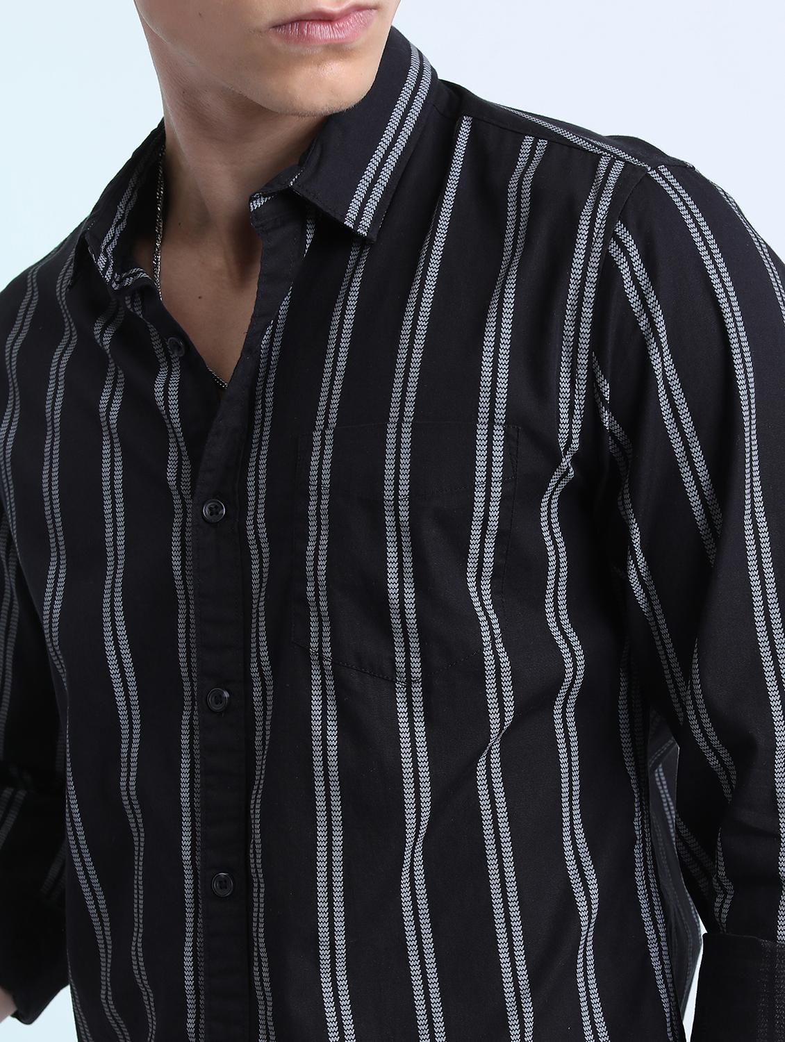 men striped casual shirt - 21488606 - Standard Image - 5