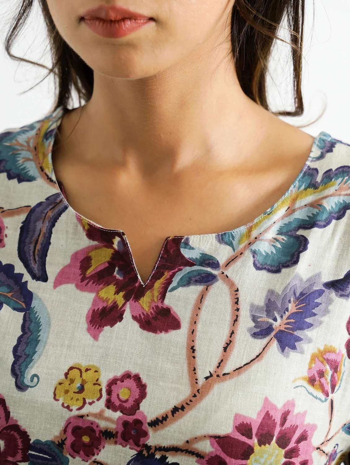 women multi color floral kurta palazzo set - 21489074 -  Standard Image - 5