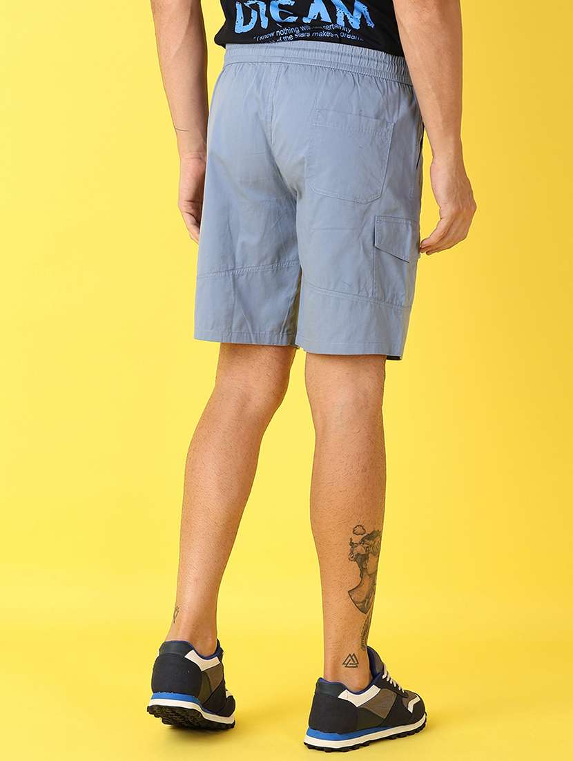 men light blue solid shorts - 21489974 - Standard Image - 3