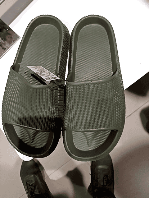 olive eva slippers - 21490031 - Zoom Image - 0