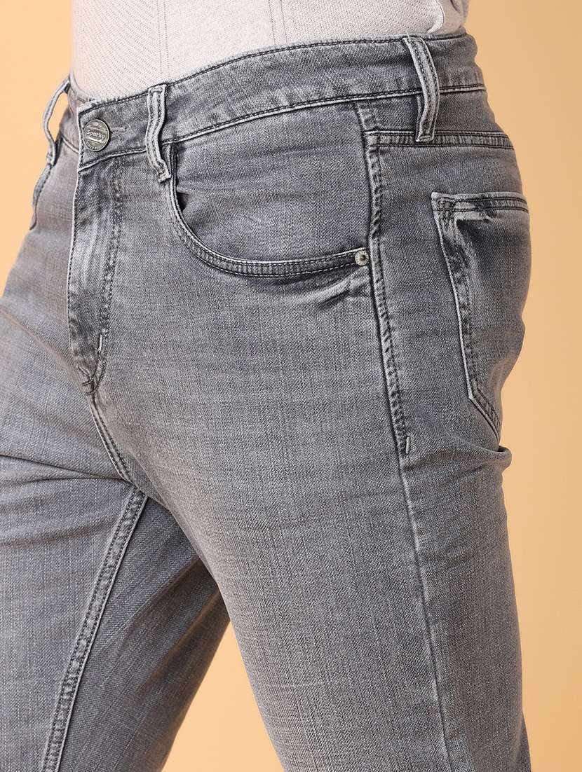 men mid rise plain jeans - 21490857 - Standard Image - 5