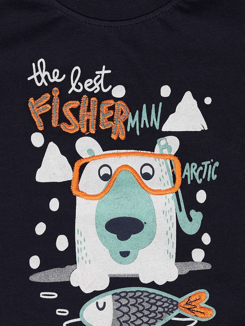 boy printed t-shirt and short set  - 21490978 -  Standard Image - 5