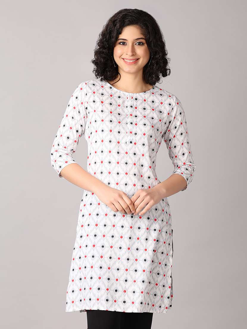 women three quarter sleeve straight kurta - 21492436 -  Zoom Image - 0