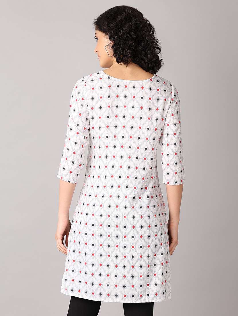women three quarter sleeve straight kurta - 21492436 - Standard Image - 3