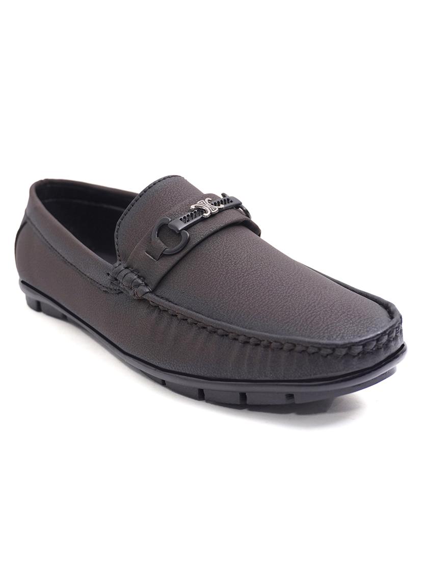 men slip on horsebit loafers