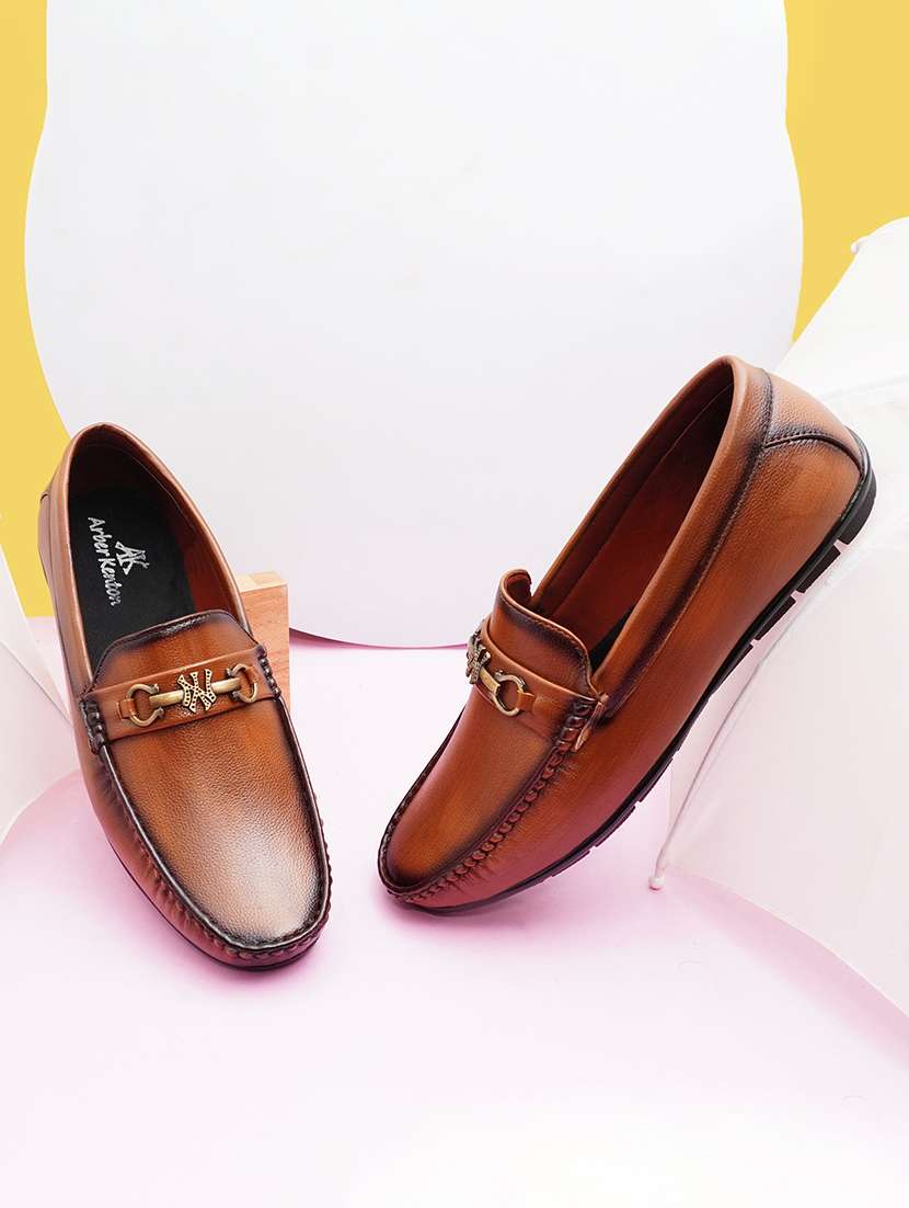 men slip on horsebit loafers - 21492487 - Standard Image - 3
