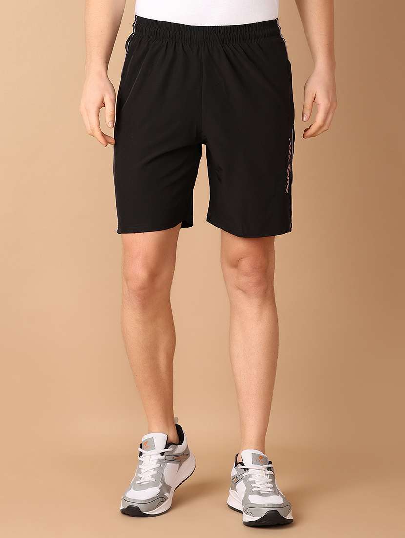 men black solid short
