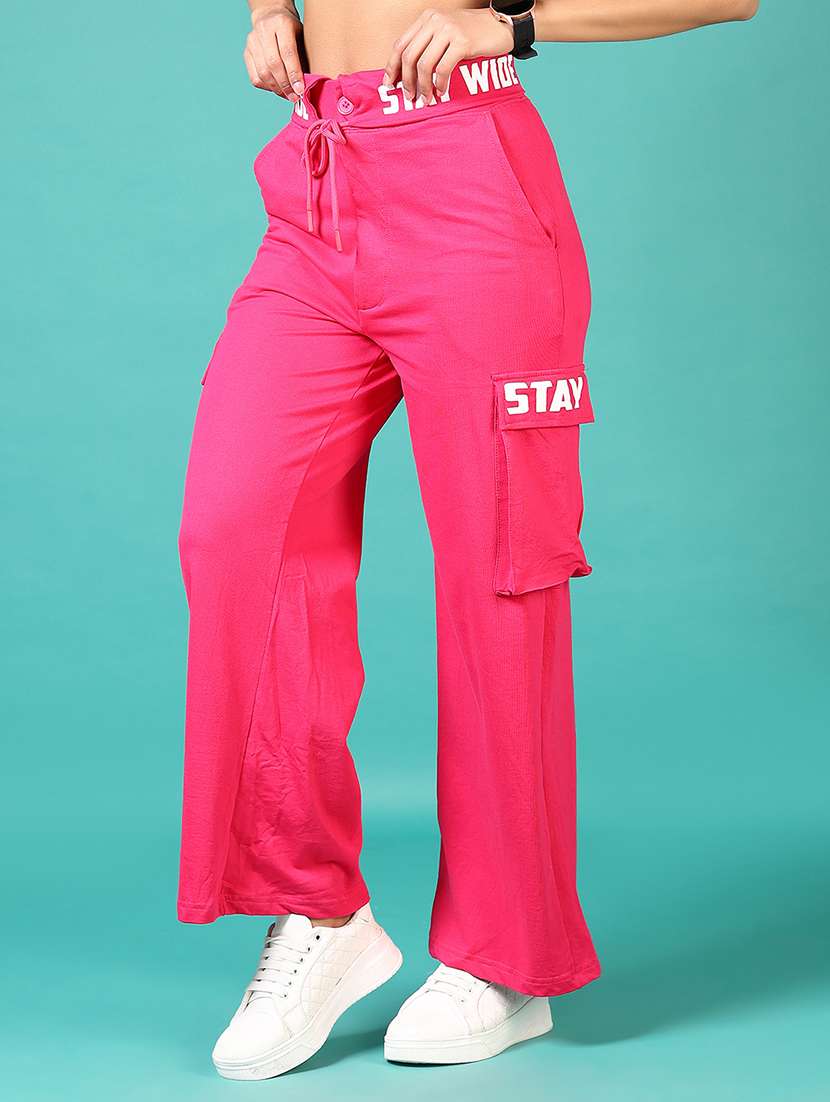 women placement print cargo