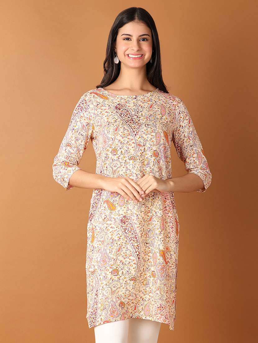 women three quarter sleeve straight kurta