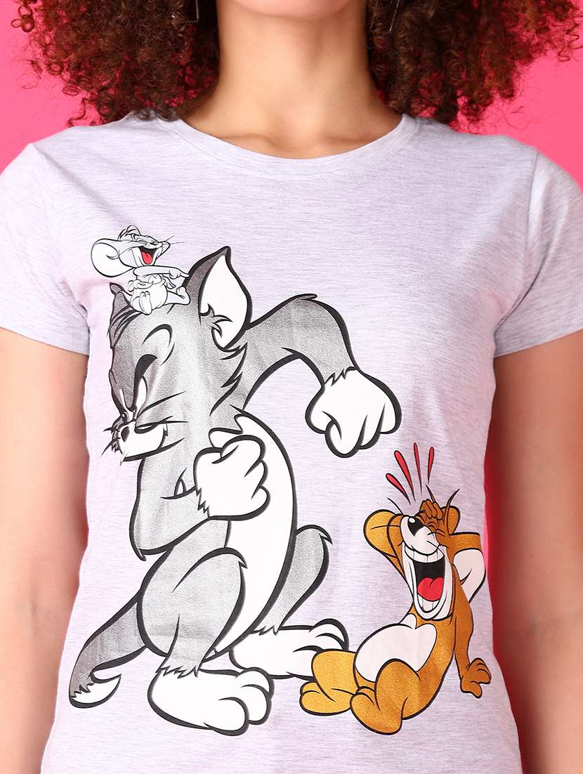 women round neck front print t-shirt - 21493497 - Standard Image - 5