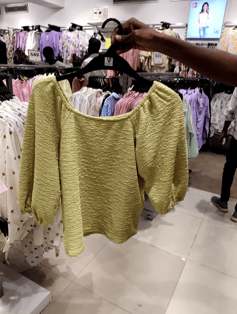 yellow polyester top - 21493522 - Zoom Image - 0