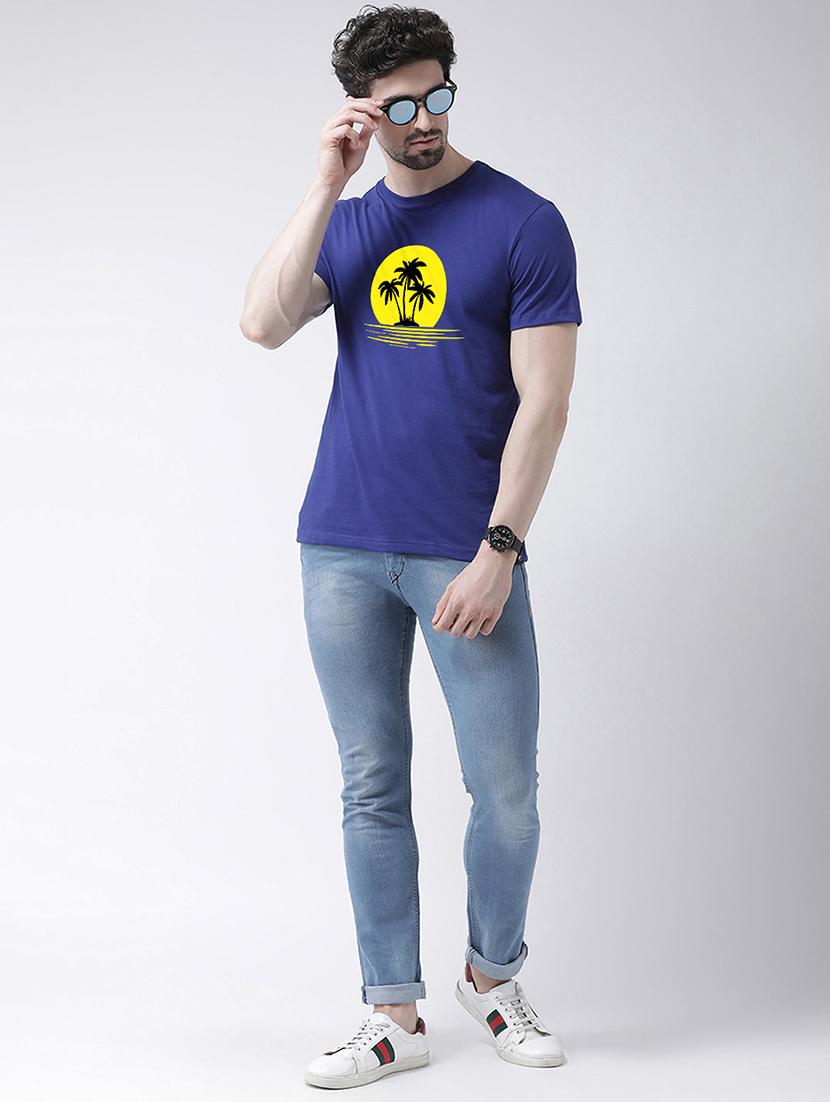 men round neck chest print t-shirt - 21493919 - Standard Image - 3