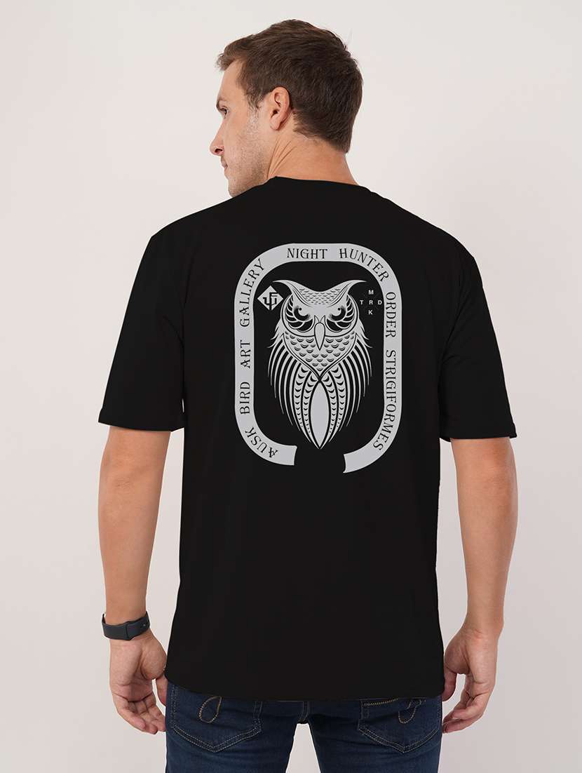 men round neck oversized t-shirt - 21494141 - Standard Image - 3