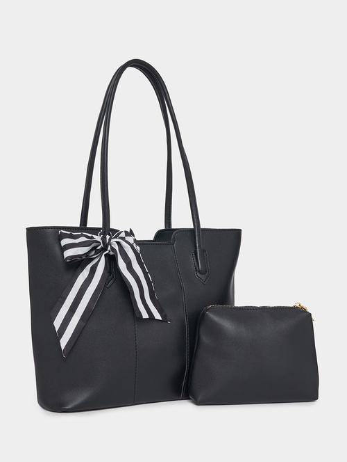 women black pu handbag - 21494353 -  Standard Image - 0