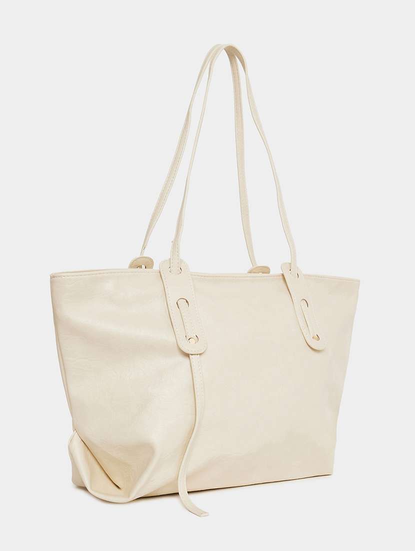 women cream pu handbag