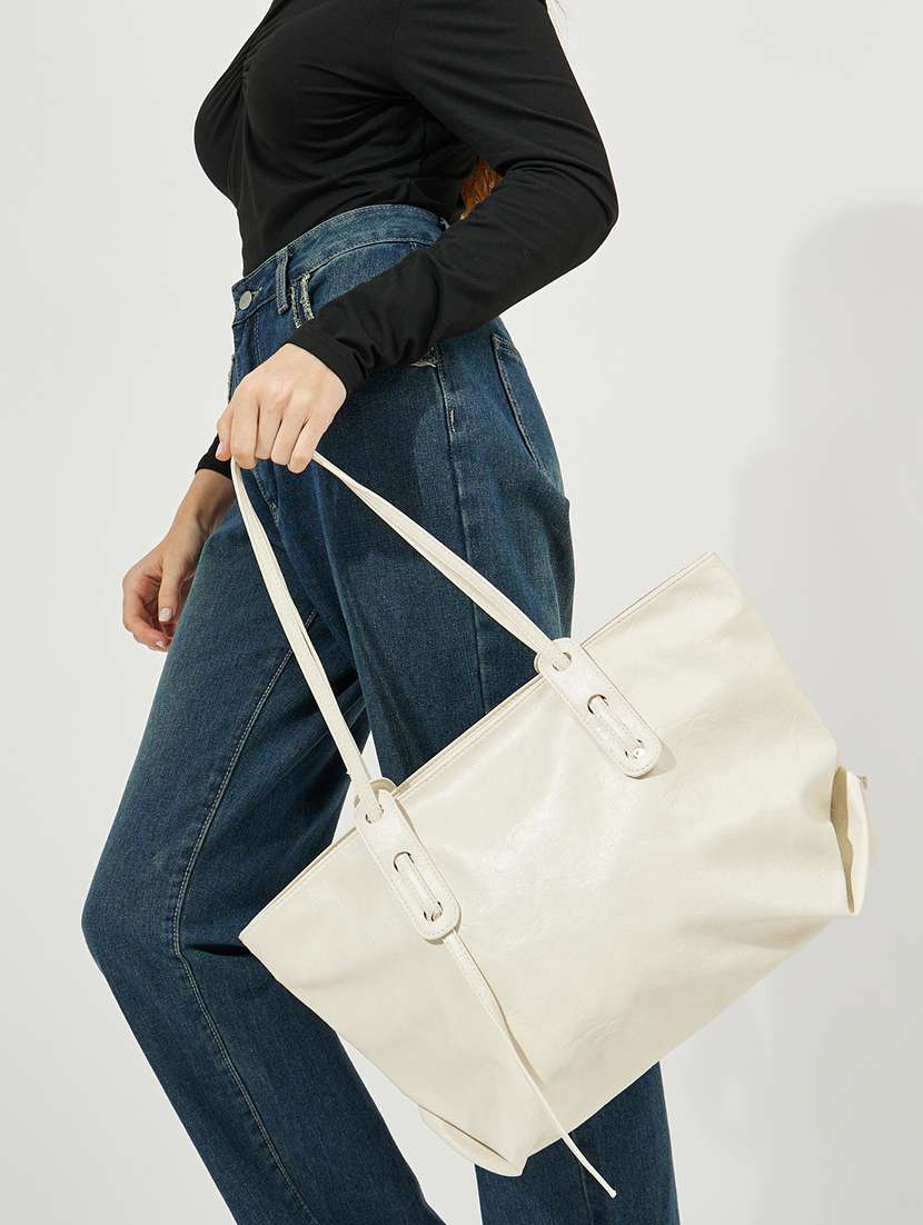 women cream pu handbag - 21494377 -  Standard Image - 5