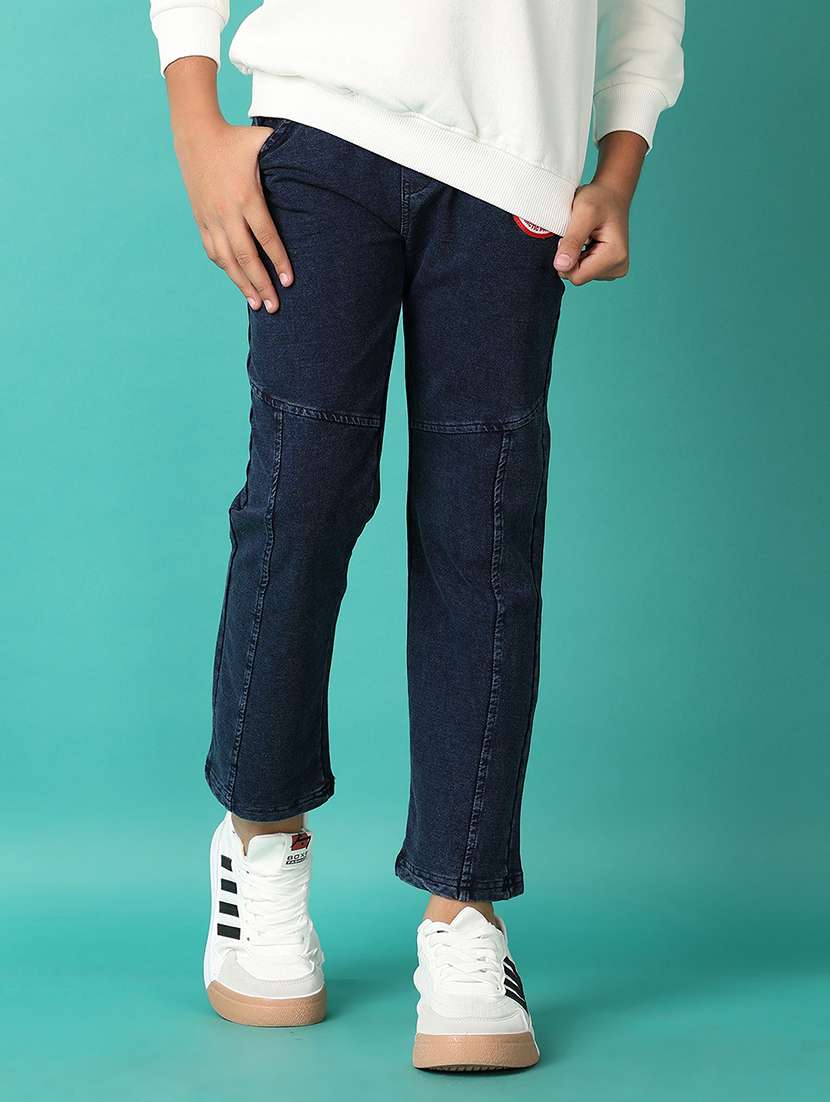 men solid relaxed fit jeans