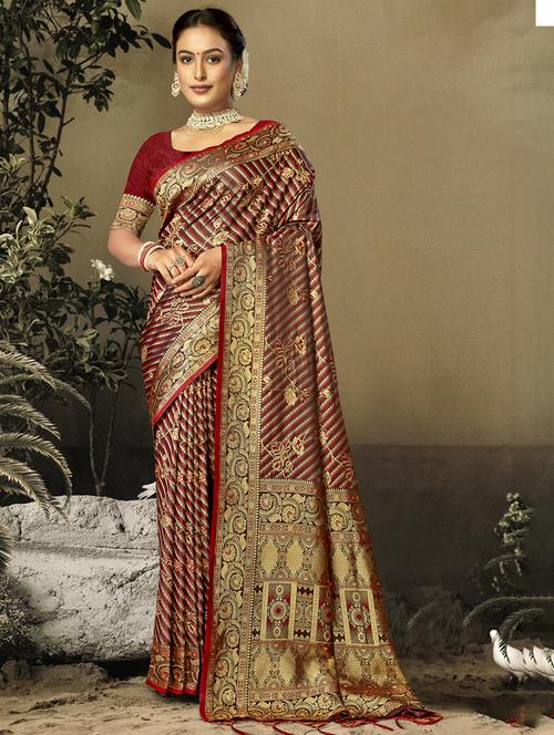 women self design banarasi saree with blouse - 21494720 - Standard Image - 0