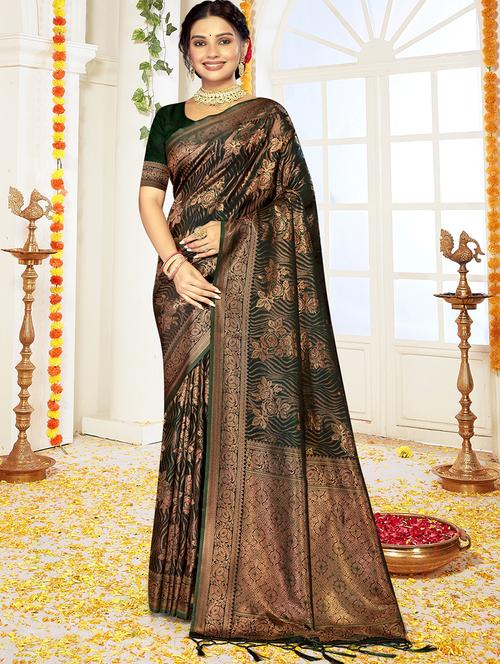 women self design banarasi saree with blouse - 21494729 -  Standard Image - 0