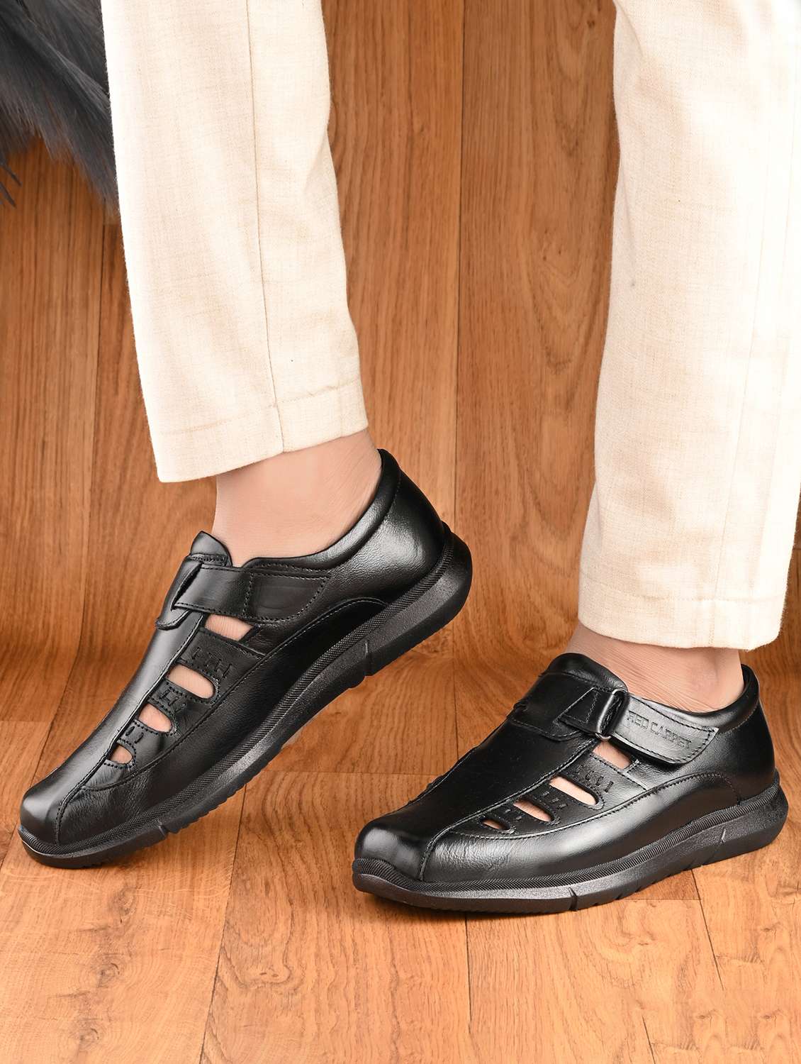 black leather slip on sandals - 21494952 -  Standard Image - 3