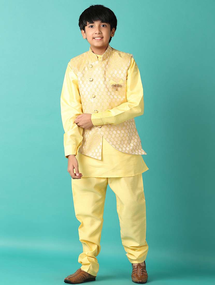 boys self design kurta set with jacket