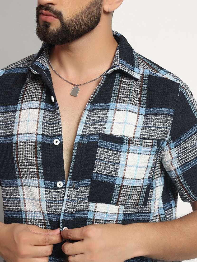 men checkered casual shirt - 21495674 - Standard Image - 5